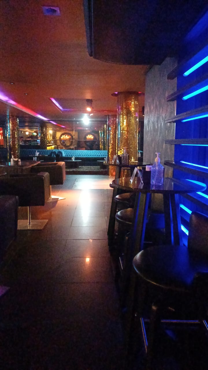Hot Bar Atmosphere